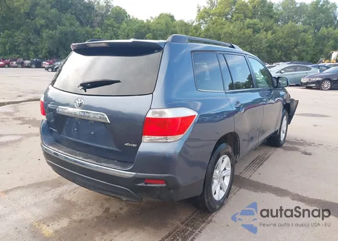 2012 Toyota Highlander Se V6 z USA, uszkodzony, nr VIN 5TDBK3EH7CS173633